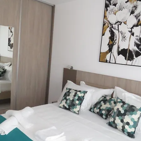 Gp Seaview, Mamaia Nord 公寓式酒店