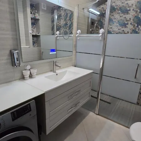 Gp Seaview, Mamaia Nord 公寓式酒店 3*